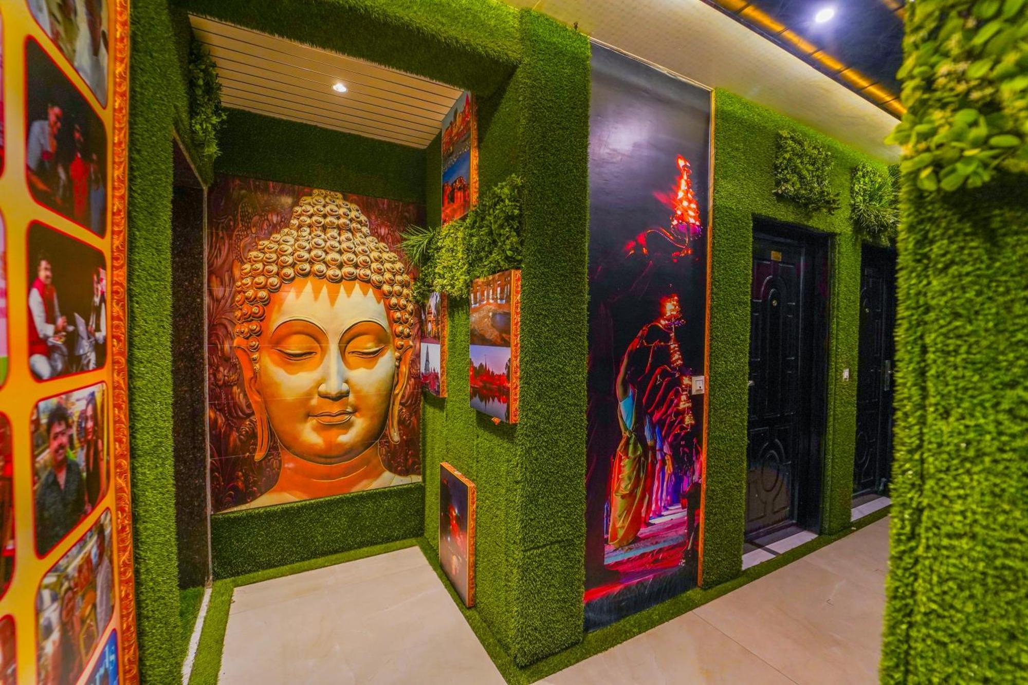 Shiv Rudraksh Resort, Near Assi Ghat Hotel 3*