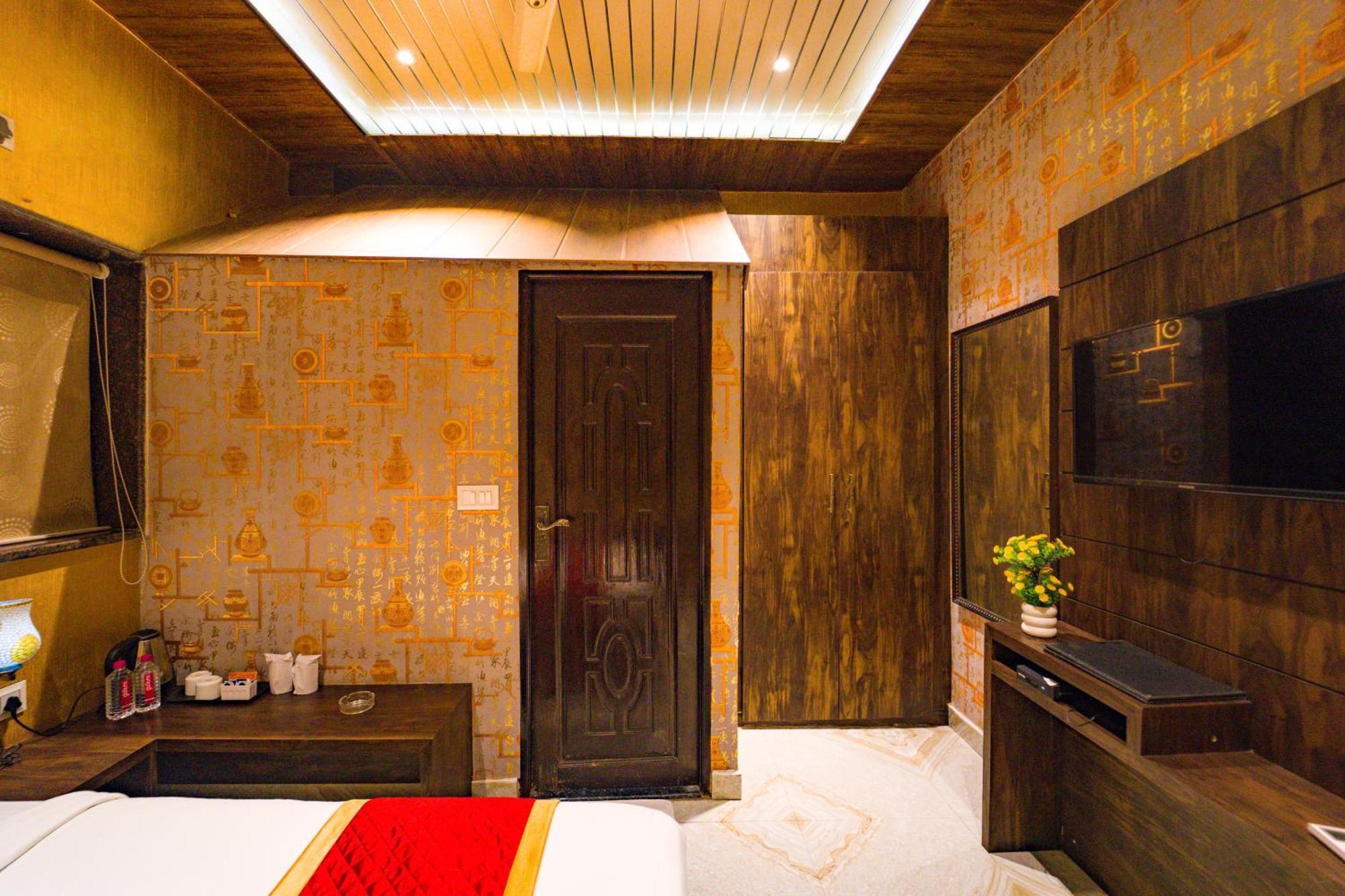 Hotel Shiv Rudraksh Resort, Near Assi Ghat 3*